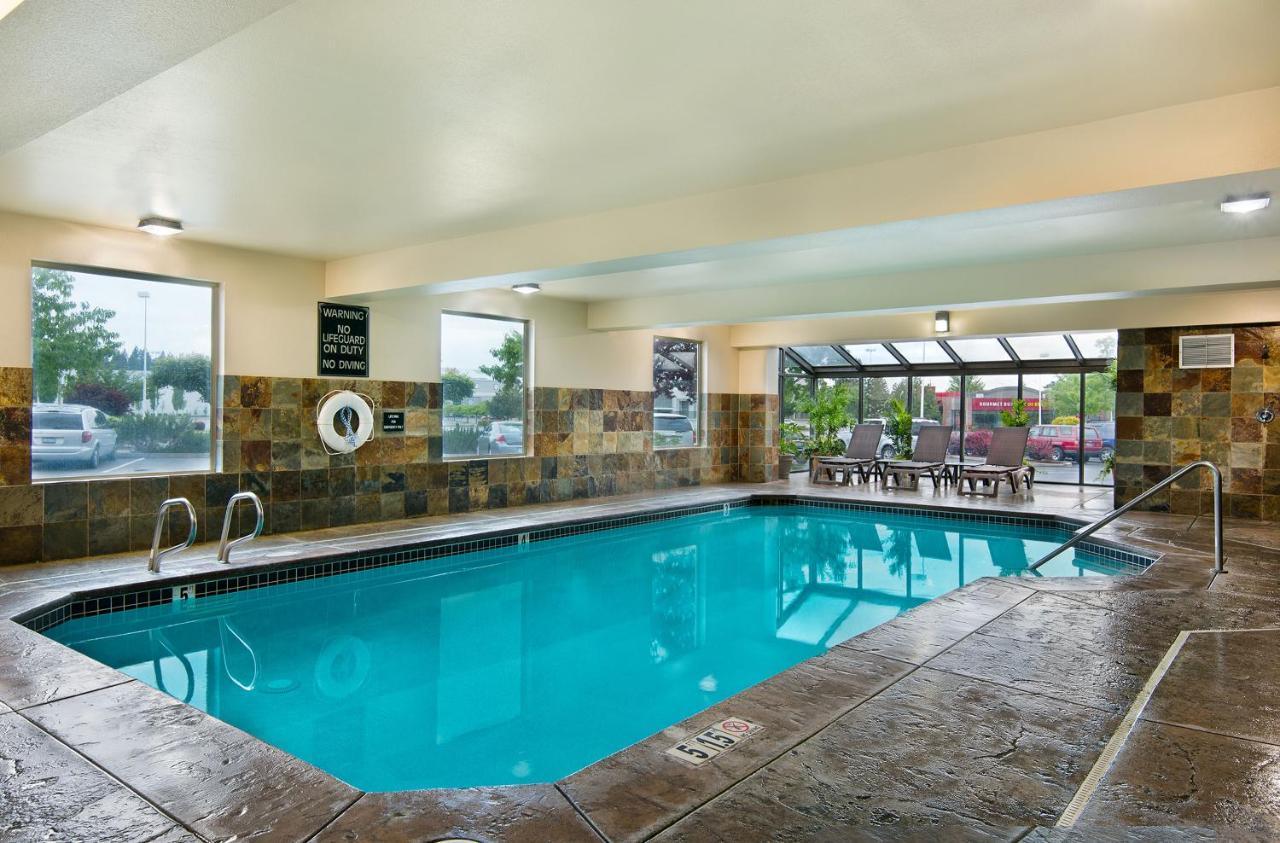 Oxford Suites Spokane Valley Buitenkant foto